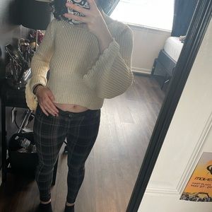 Flare- sleeved sweater